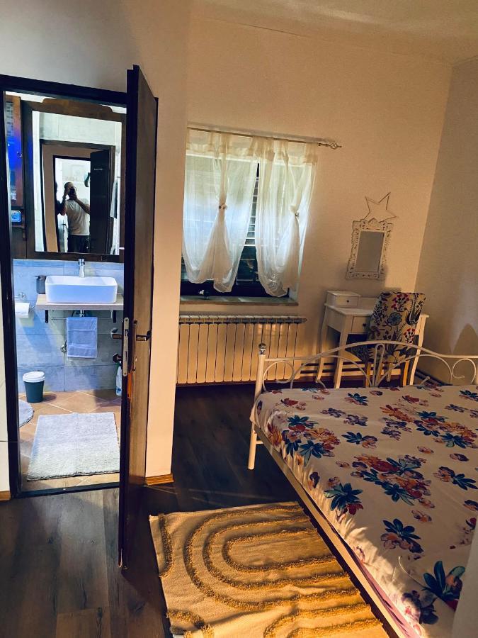Rossa Apartment